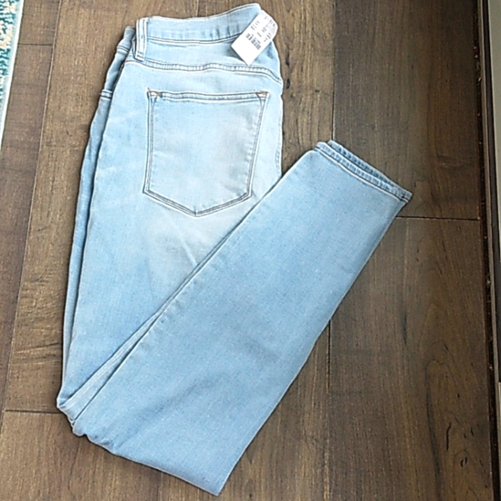 NEW J CREW MERCANTILE HIGH RISE MOM JEAN WOMANS 33